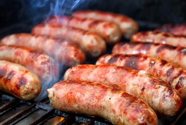 Classic Bratwurst Seasoning - Image 4
